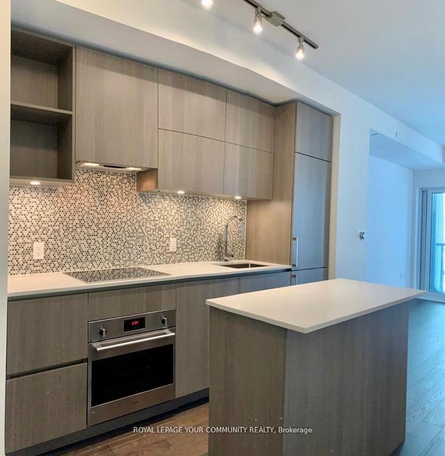 2407 - 1 Yorkville Ave, Condo with 1 bedrooms, 1 bathrooms and 0 parking in Toronto ON | Image 5