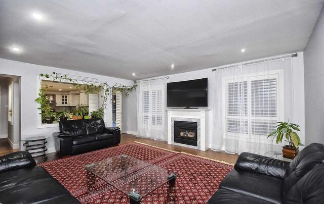 10 Mcalpine Ave, House detached with 4 bedrooms, 5 bathrooms and 4 parking in Ajax ON | Image 13