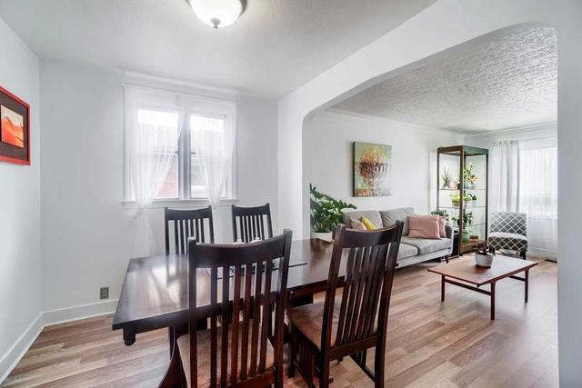 941 Islington Ave, House detached with 2 bedrooms, 1 bathrooms and 4 parking in Toronto ON | Image 4