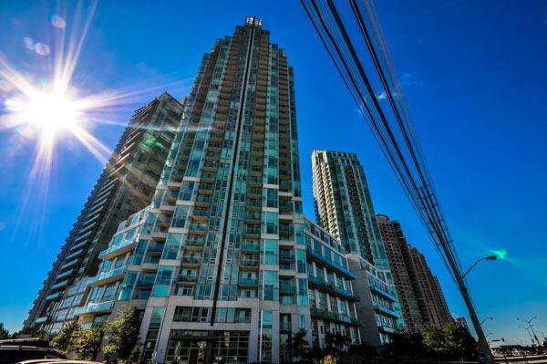 514 - 220 Burnhamthorpe Rd W, Condo with 1 bedrooms, 2 bathrooms and null parking in Mississauga ON | Image 1