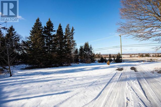 10183 Trans Canada Highway, House detached with 3 bedrooms, 2 bathrooms and null parking in Hazelbrook PE | Image 34