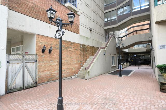 100 - 78 St Patrick St, Townhouse with 1 bedrooms, 1 bathrooms and 0 parking in Toronto ON | Image 23
