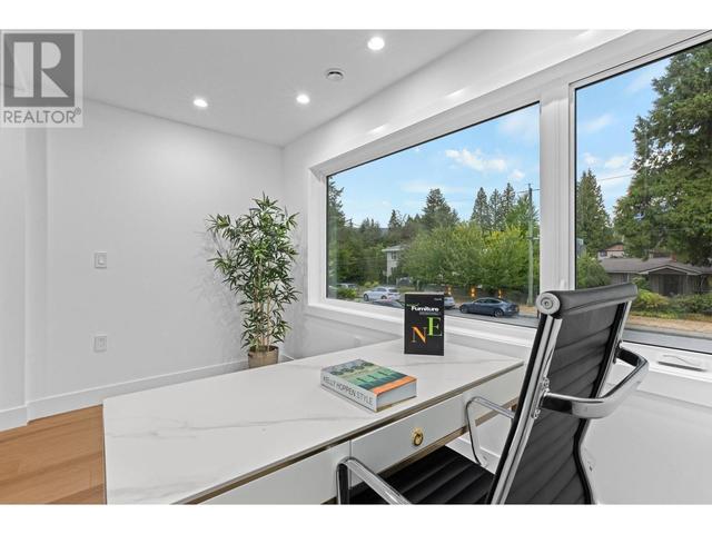 819 W 20th Street, House detached with 5 bedrooms, 5 bathrooms and 5 parking in North Vancouver BC | Image 21
