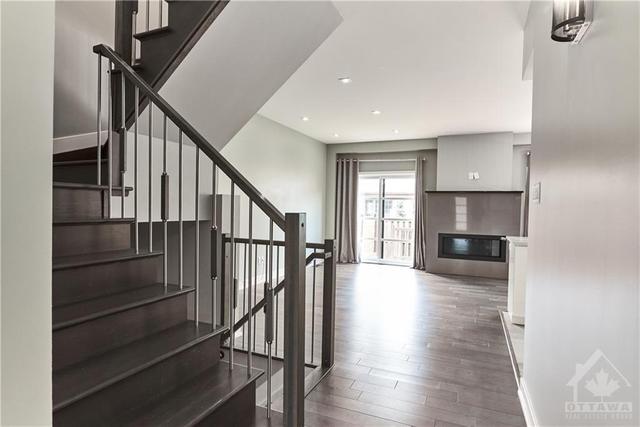 19 Aquamarine Private, Home with 4 bedrooms, 4 bathrooms and 2 parking in Ottawa ON | Image 13