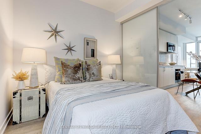 2009 - 1926 Lake Shore Blvd W, Condo with 2 bedrooms, 2 bathrooms and 1 parking in Toronto ON | Image 11