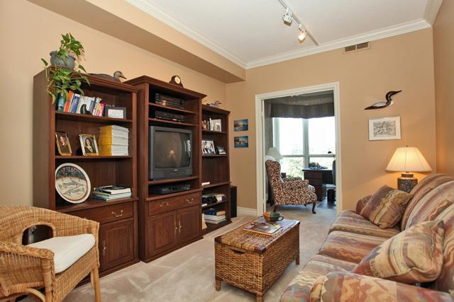 332 - 2511 Lakeshore Rd W, Condo with 2 bedrooms, 2 bathrooms and null parking in Oakville ON | Image 8