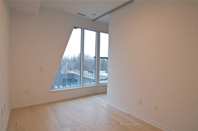 701 - 138 St. Helens Ave, Condo with 2 bedrooms, 1 bathrooms and 0 parking in Toronto ON | Image 11