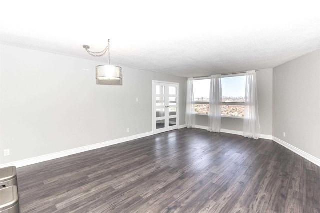 1905 - 1300 Bloor St, Condo with 2 bedrooms, 1 bathrooms and 1 parking in Mississauga ON | Image 4