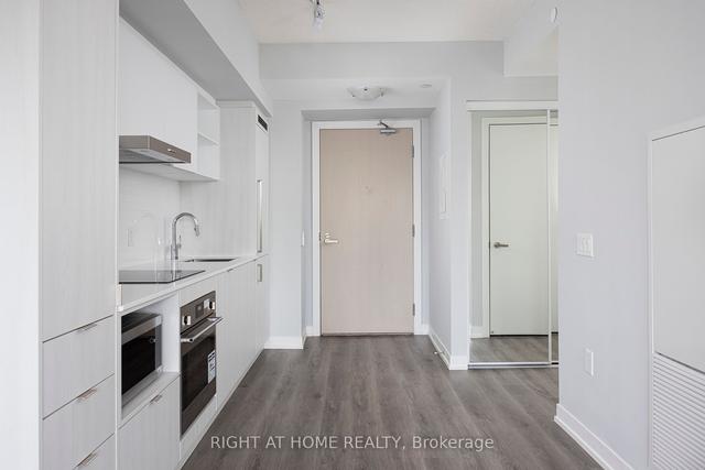 3512 - 138 Downes St, Condo with 1 bedrooms, 1 bathrooms and 0 parking in Toronto ON | Image 6