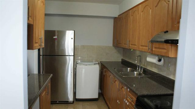 1111 - 5 Massey Sq, Condo with 2 bedrooms, 1 bathrooms and 1 parking in Toronto ON | Image 27