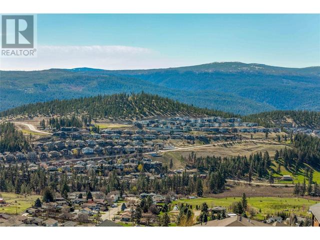 1376 Mine Hill Drive, House detached with 4 bedrooms, 3 bathrooms and 2 parking in Kelowna BC | Image 7