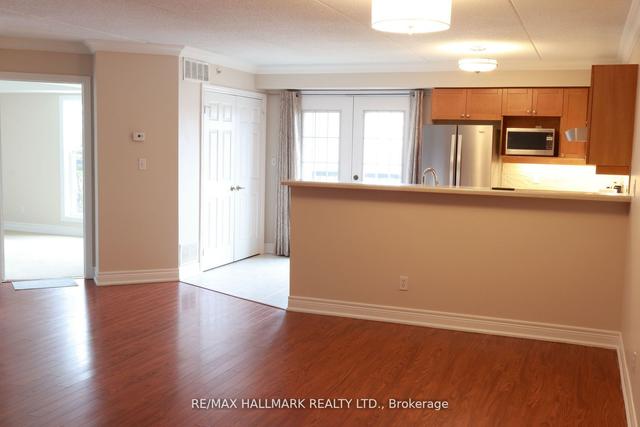 201 - 2045 Appleby Line, Condo with 2 bedrooms, 2 bathrooms and 1 parking in Burlington ON | Image 21