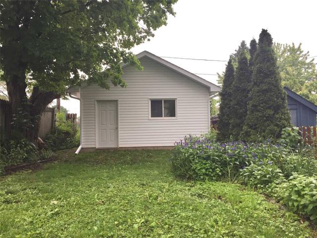 402 Main St E, House detached with 3 bedrooms, 2 bathrooms and 3 parking in Shelburne ON | Image 24