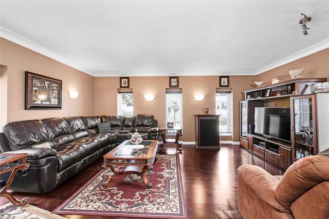 202 Cox Mill Rd, House detached with 4 bedrooms, 3 bathrooms and 8 parking in Barrie ON | Image 16