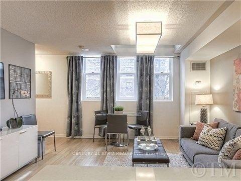 314 - 11 St Joseph St, Condo with 2 bedrooms, 2 bathrooms and 1 parking in Toronto ON | Image 16