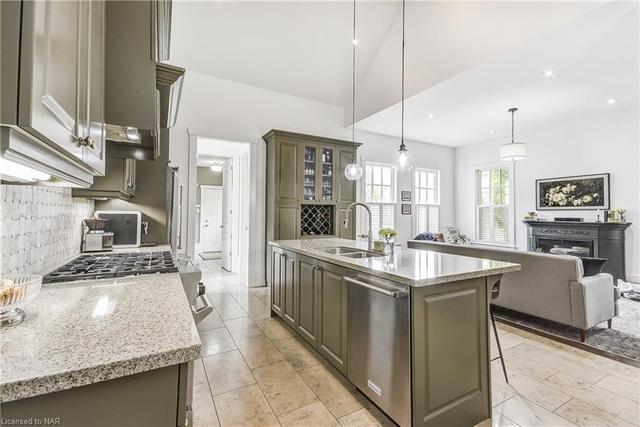 58 Garrison Village Drive, House detached with 5 bedrooms, 4 bathrooms and 4 parking in Niagara on the Lake ON | Image 15