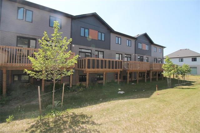 42 - 1820 Canvas Way, House attached with 4 bedrooms, 3 bathrooms and 2 parking in London ON | Image 12