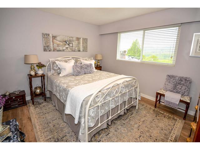 1310 Eastern Drive, House detached with 6 bedrooms, 3 bathrooms and null parking in Port Coquitlam BC | Image 11