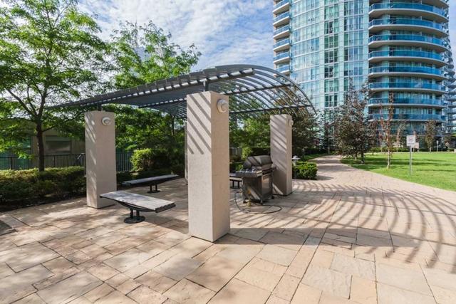 402 - 70 Absolute Ave, Condo with 2 bedrooms, 1 bathrooms and 1 parking in Mississauga ON | Image 12