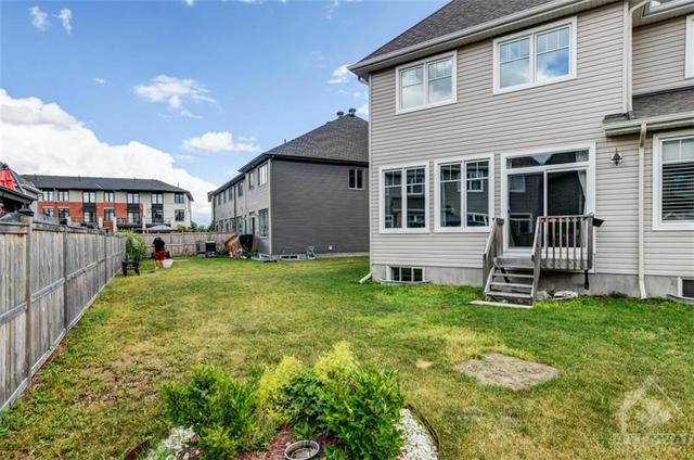 247 Hawkmere Way, Townhouse with 3 bedrooms, 3 bathrooms and 3 parking in Ottawa ON | Image 28