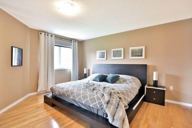 3323 Snowball Rd, House semidetached with 3 bedrooms, 3 bathrooms and 2 parking in Mississauga ON | Image 10