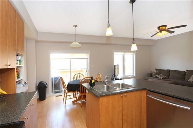 77 Mantz Cres, House detached with 3 bedrooms, 3 bathrooms and 2 parking in Whitby ON | Image 7