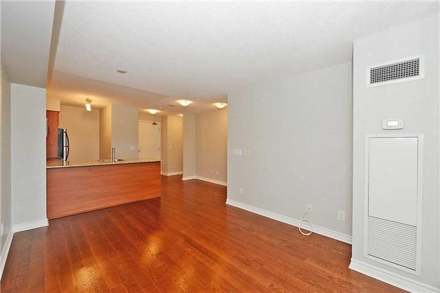 210 - 27 Rean Dr, Condo with 1 bedrooms, 1 bathrooms and 1 parking in Toronto ON | Image 10