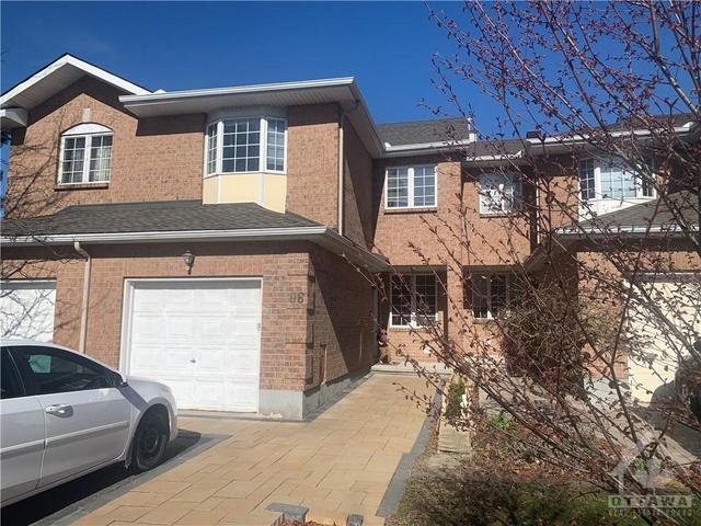96 Cohen Avenue, Townhouse with 4 bedrooms, 3 bathrooms and 2 parking in Ottawa ON | Image 1