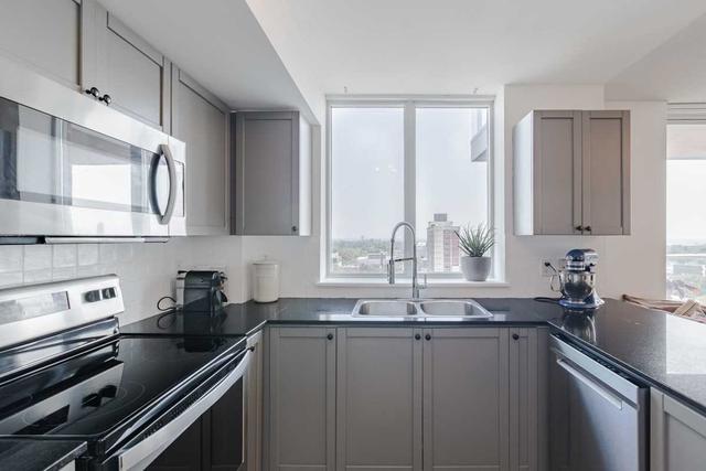 1405 - 1369 Bloor St W, Condo with 2 bedrooms, 2 bathrooms and 1 parking in Toronto ON | Image 5