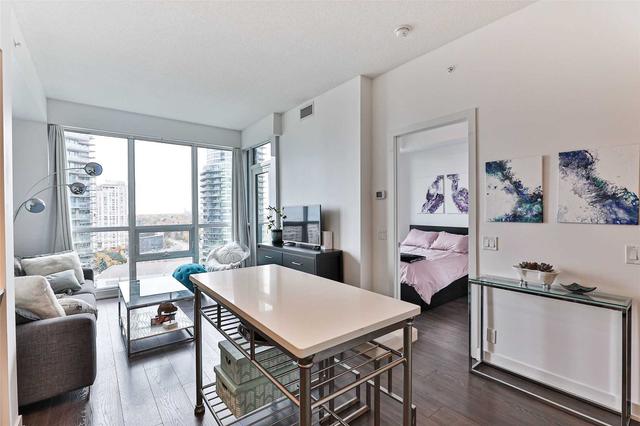 1905 - 2212 Lake Shore Blvd W, Condo with 1 bedrooms, 1 bathrooms and 1 parking in Toronto ON | Image 7