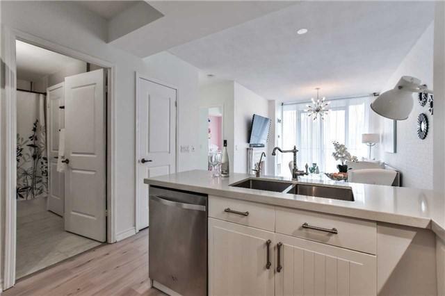 Lph08 - 28 Byng Ave, Condo with 2 bedrooms, 1 bathrooms and 1 parking in Toronto ON | Image 5