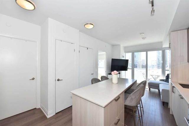 2306 - 77 Mutual St, Condo with 1 bedrooms, 1 bathrooms and 0 parking in Toronto ON | Image 35