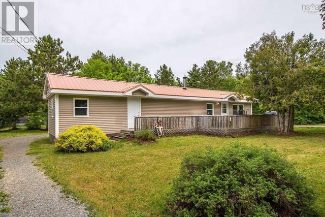 6259 Highway 1, Home with 2 bedrooms, 1 bathrooms and null parking in West Hants NS | Card Image