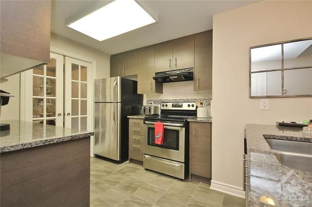 d - 1013 Beryl Private, House attached with 2 bedrooms, 2 bathrooms and 2 parking in Ottawa ON | Image 9