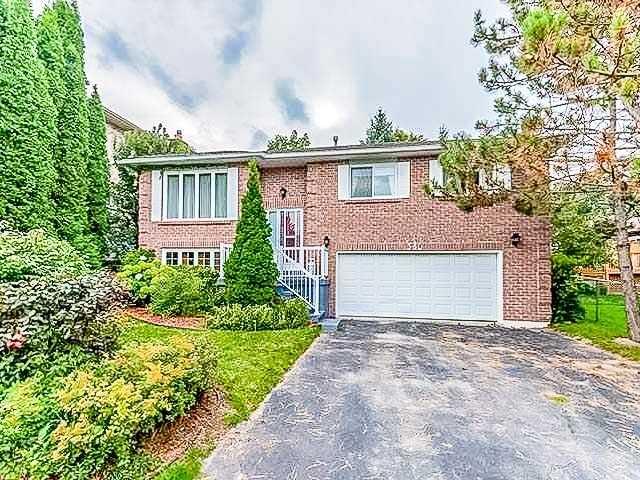360 Harewood Blvd, House detached with 3 bedrooms, 2 bathrooms and 4 parking in Newmarket ON | Image 1