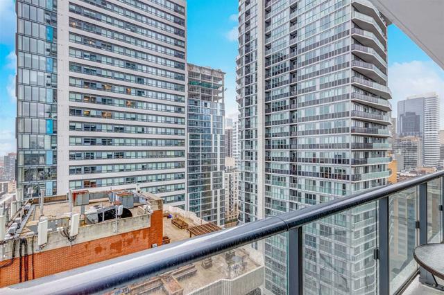 1705 - 159 Dundas St E, Condo with 2 bedrooms, 2 bathrooms and 0 parking in Toronto ON | Image 18