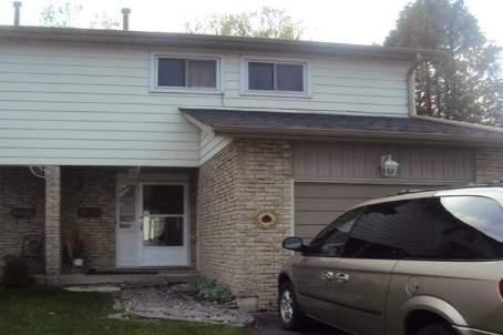 470 Lanark Dr N, House semidetached with 4 bedrooms, 2 bathrooms and 4 parking in Oshawa ON | Image 1