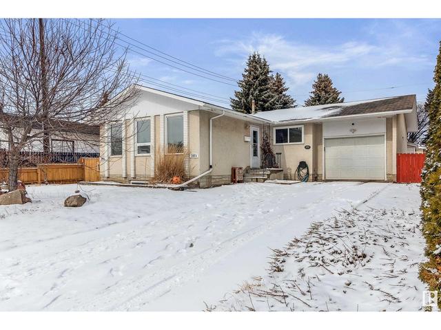 107 Steele Cr Nw, House detached with 5 bedrooms, 2 bathrooms and null parking in Edmonton AB | Image 2