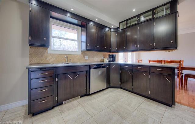56229 Talbot Line, House detached with 4 bedrooms, 2 bathrooms and 6 parking in Bayham ON | Image 24