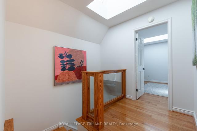 5 Edith St, House detached with 2 bedrooms, 2 bathrooms and 3 parking in London ON | Image 8