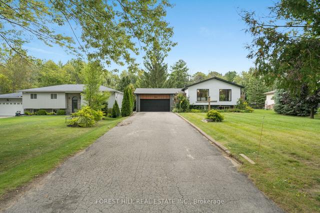 2213 Spring St, House detached with 3 bedrooms, 2 bathrooms and 12 parking in Innisfil ON | Image 23