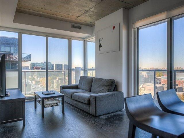 1003 - 1030 King St W, Condo with 2 bedrooms, 2 bathrooms and 1 parking in Toronto ON | Image 2