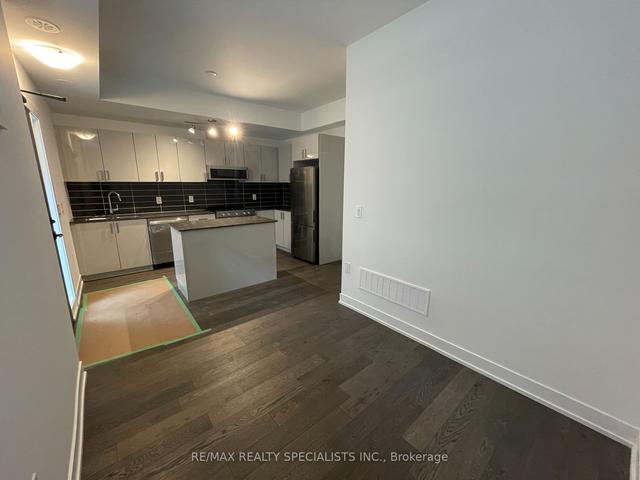 157 - 1095 Douglas Mccurdy Comm, Townhouse with 3 bedrooms, 2 bathrooms and 1 parking in Mississauga ON | Image 10