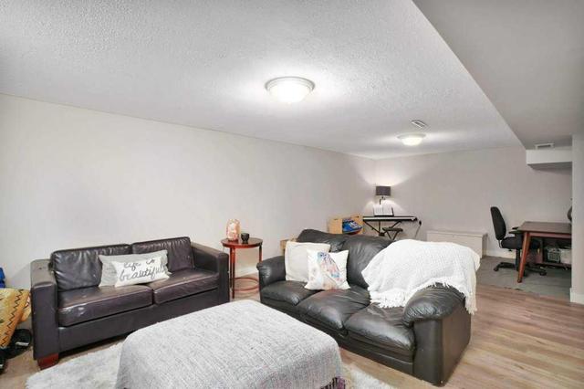 4203 43a Avenue, House detached with 4 bedrooms, 2 bathrooms and 3 parking in Red Deer AB | Image 31