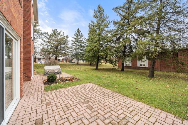 112 - 2 Heritage Way, Condo with 2 bedrooms, 2 bathrooms and 1 parking in Kawartha Lakes ON | Image 15