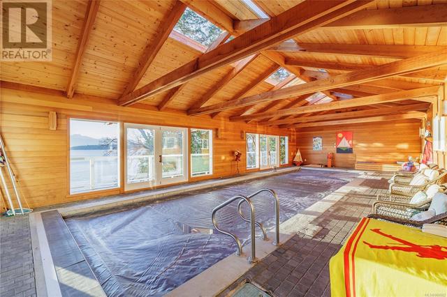 2860 Southey Point Rd, House detached with 5 bedrooms, 4 bathrooms and 8 parking in Saltspring Island BC | Image 5