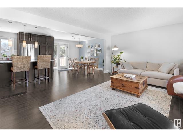 16111 78 Av Nw, House detached with 4 bedrooms, 1 bathrooms and null parking in Edmonton AB | Image 6