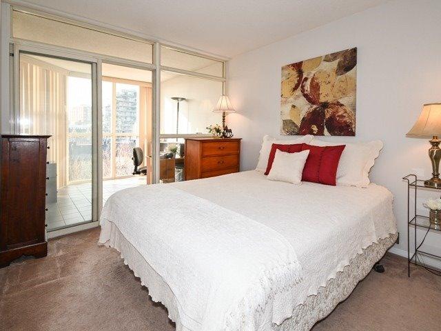 506 - 701 King St W, Condo with 1 bedrooms, 1 bathrooms and 1 parking in Toronto ON | Image 11