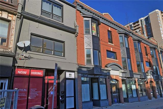 461 King Street E, Condo with 4 bedrooms, 3 bathrooms and null parking in Hamilton ON | Image 2