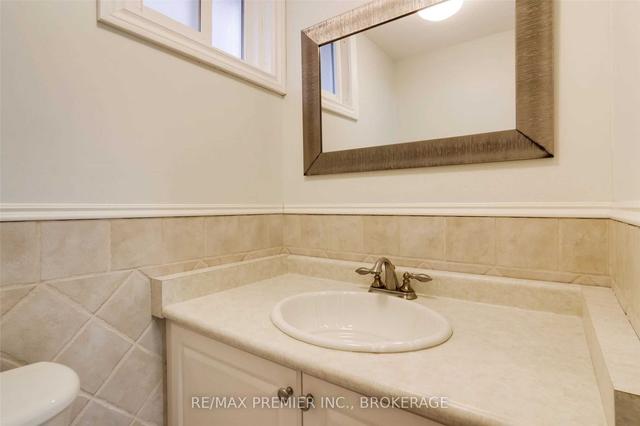 328 Gilbert Ave, House detached with 3 bedrooms, 2 bathrooms and 5 parking in Toronto ON | Image 28